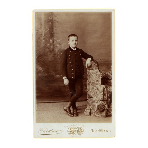 Cabinet Card retrato niño - P. Couturier