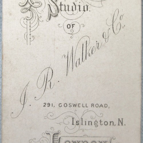 Carte de visite hombre con Album - J.R. Walker - Islington