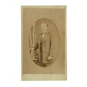 Carte de Visite retrato de hombre con visor estereo - J.Cole