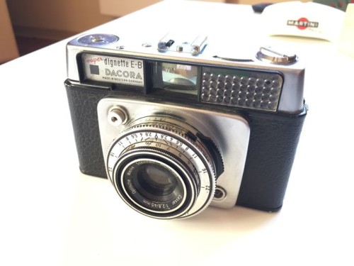 Camara Dacora Super-E-B Dignette