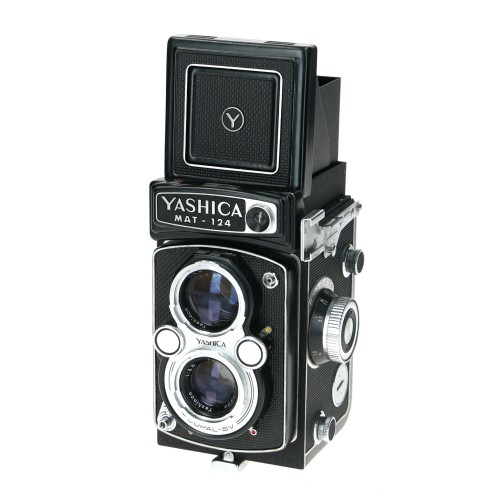 Camara Yashica MAT-124