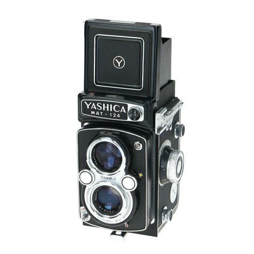 Camara Yashica MAT-124